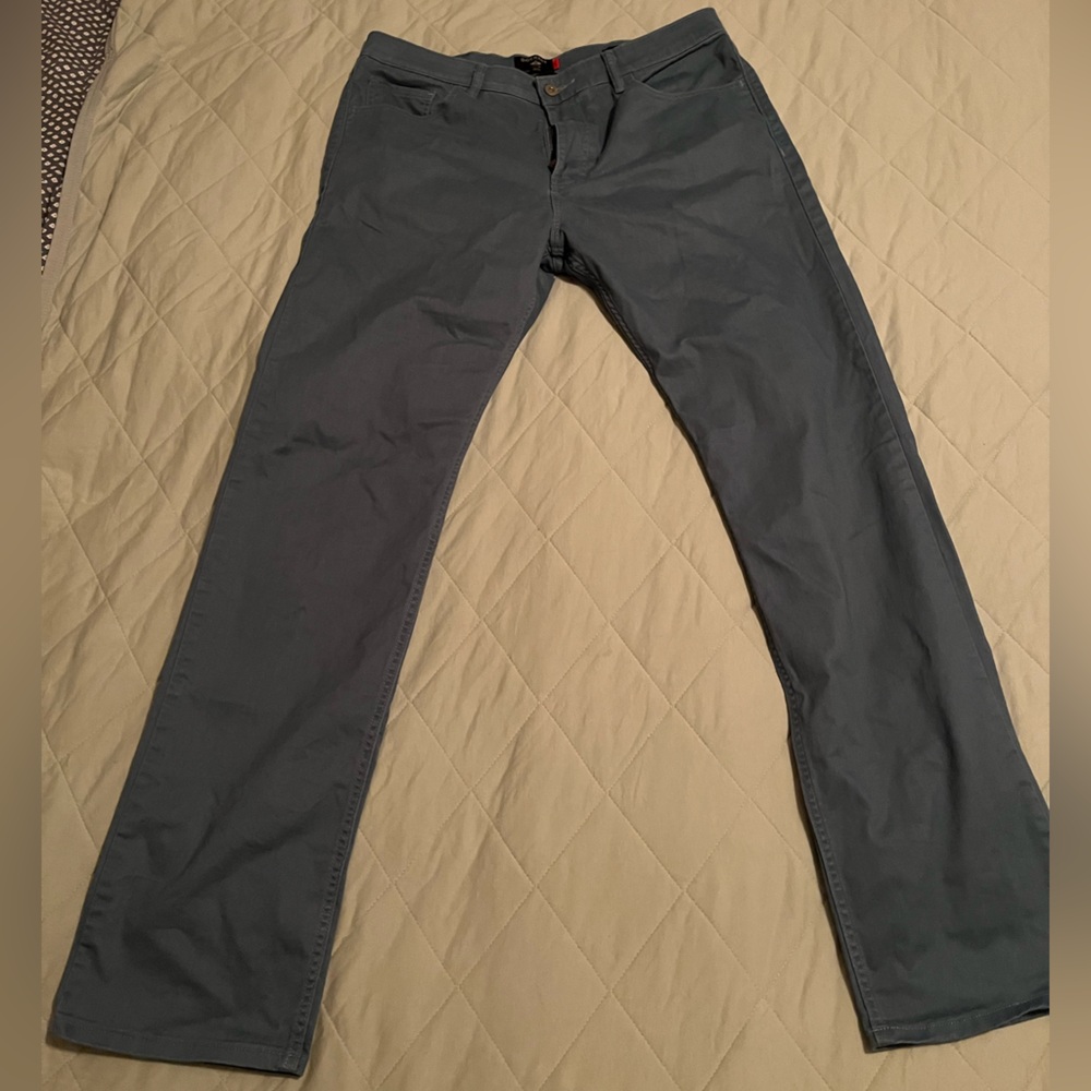 Dockers Men's Charcoal Chinos